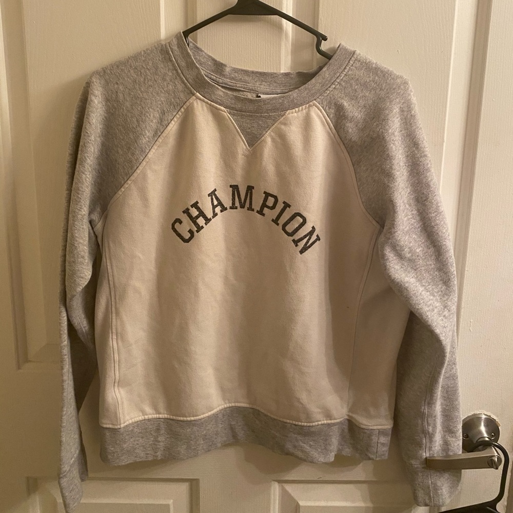 Authentic champions pull over sweater